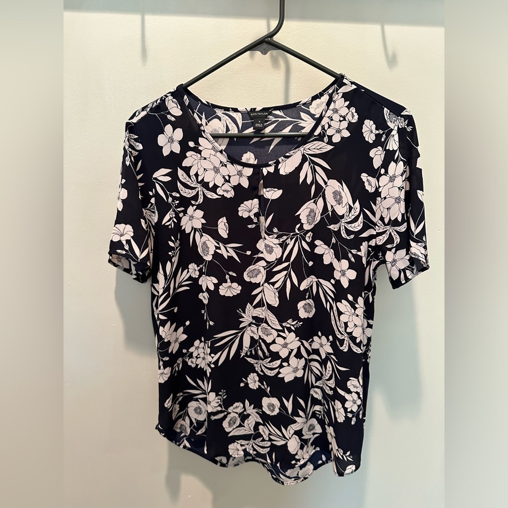 Ann taylor blouse
